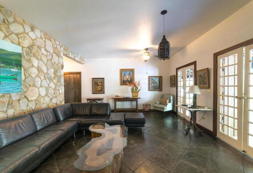 هتل Casa Nostra Boutique