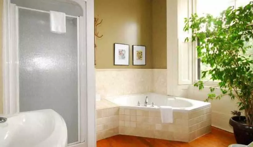 ホテル Frontenac Club Inn