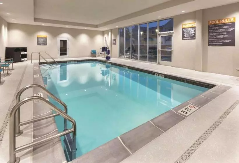 Hotelli La Quinta By Wyndham Terre Haute