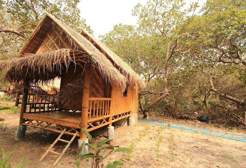 فندق Phayam Sport Bungalow