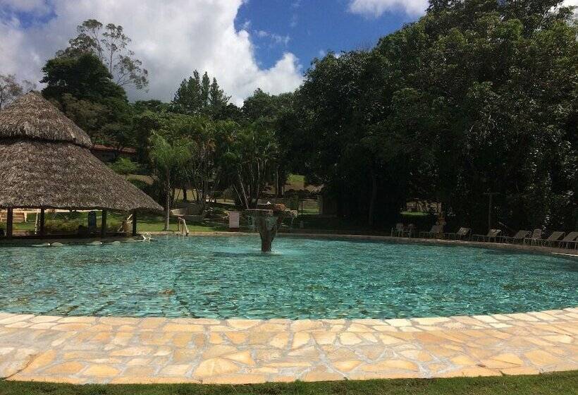 Отель Rio Quente Resorts Eco Chalés