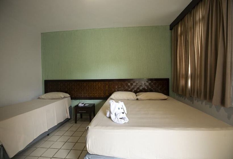 Отель Rio Quente Resorts Eco Chalés