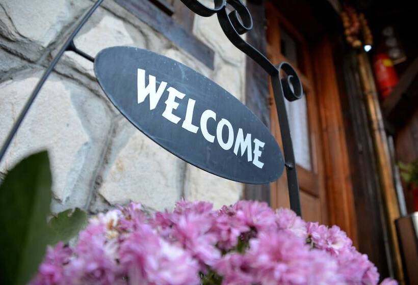 Otel Trenchova Guest House