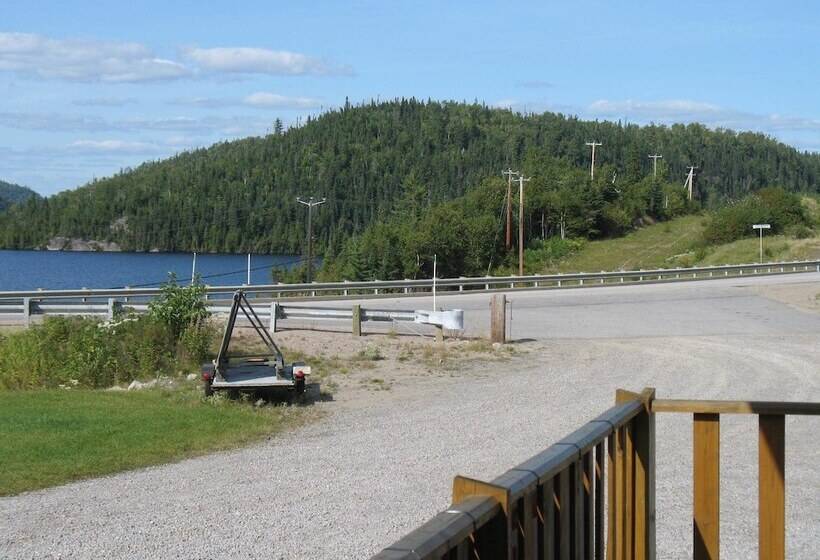 Motel Triplex Lac A Jimmy