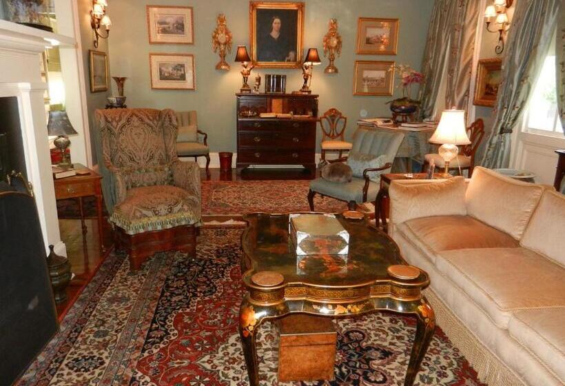 ホテル 22 Charlotte