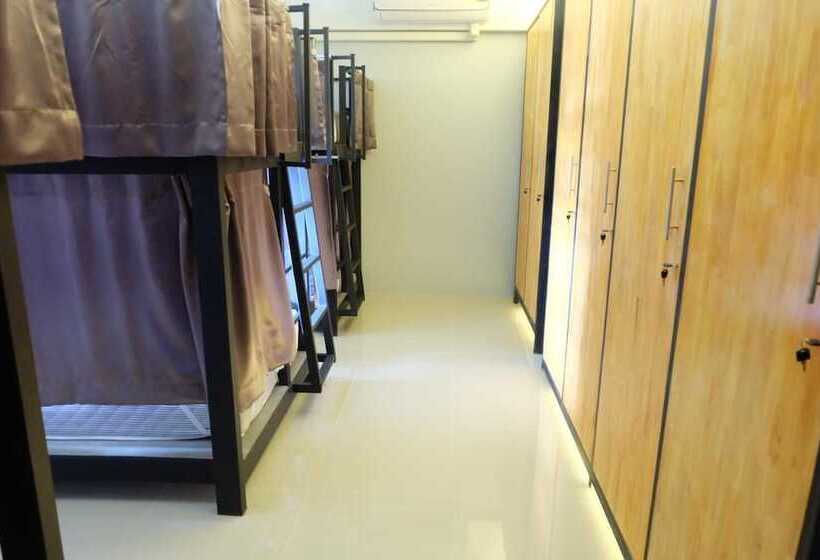 Hotel Airport Hostel Phuket