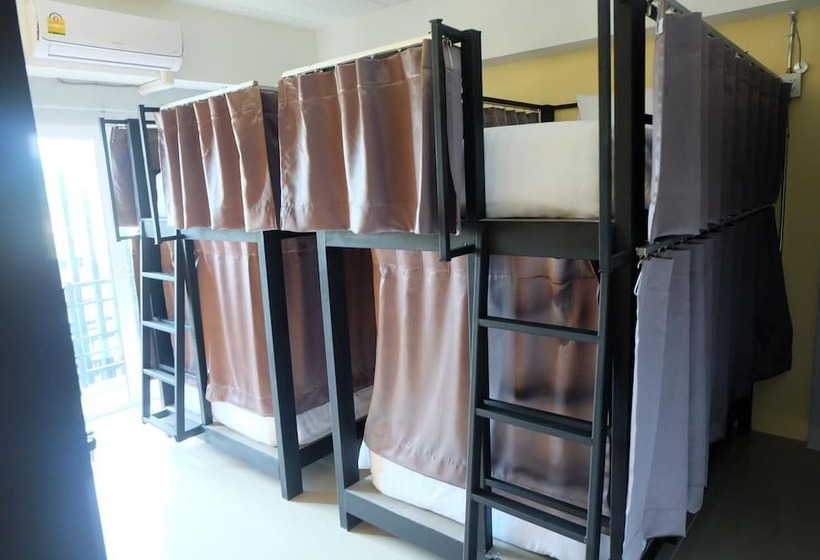 Hotel Airport Hostel Phuket