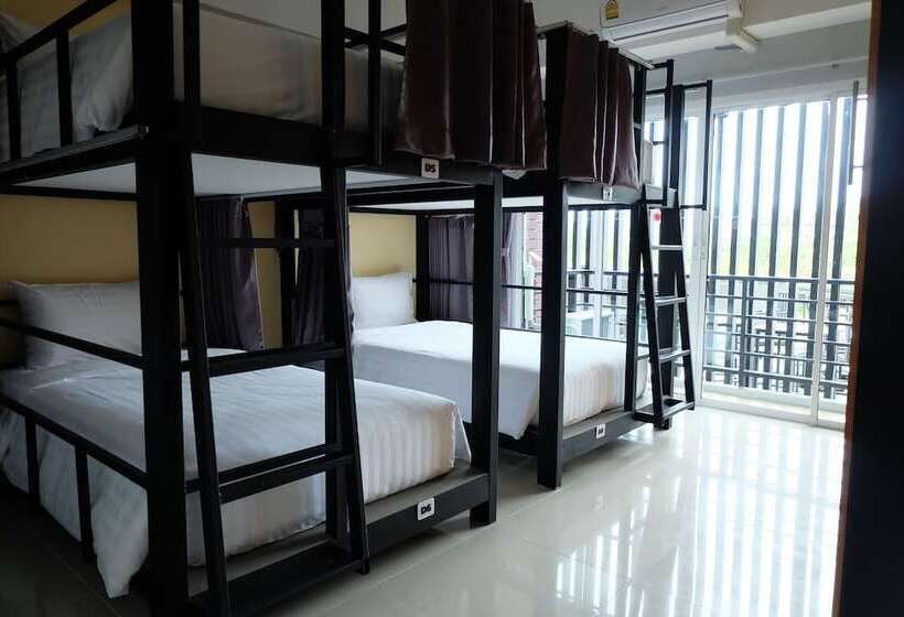 Hotel Airport Hostel Phuket