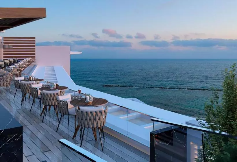 Amavi, Madefortwo Hotels   Paphos