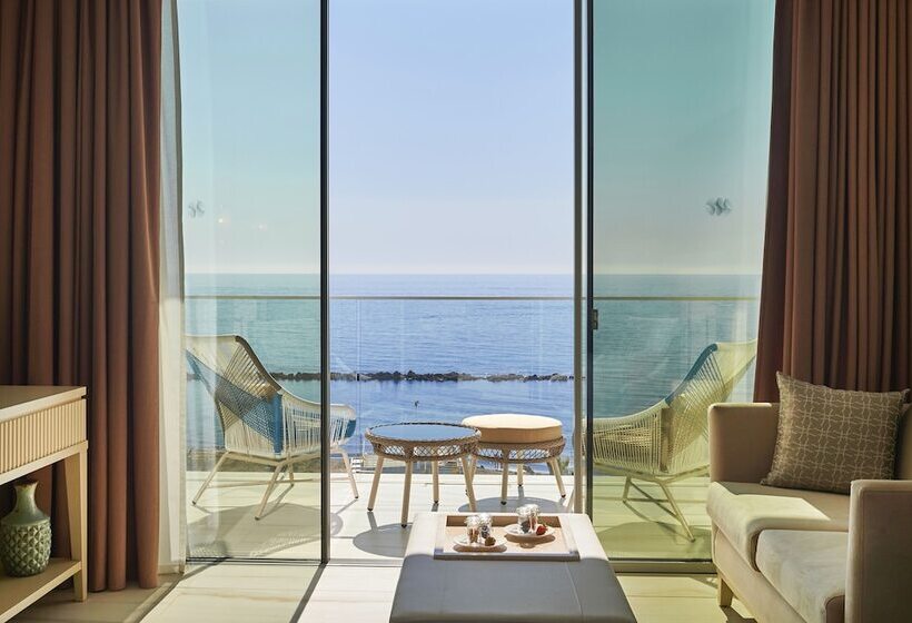 Amavi, Madefortwo Hotels   Paphos