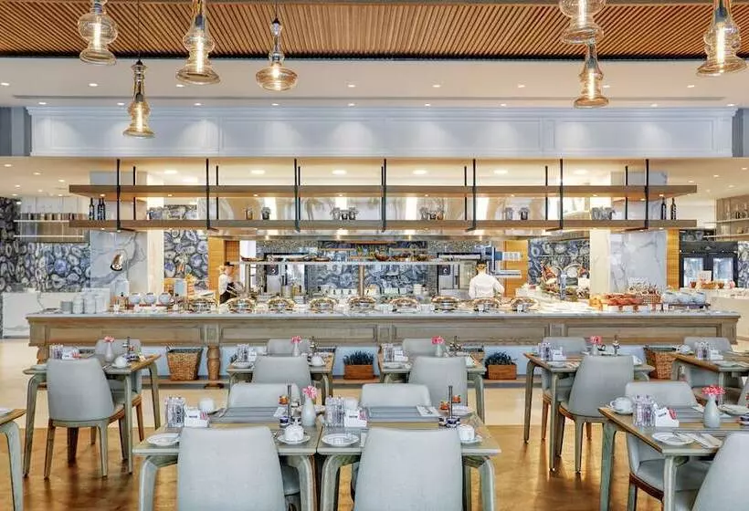 Amavi, Madefortwo Hotels   Paphos