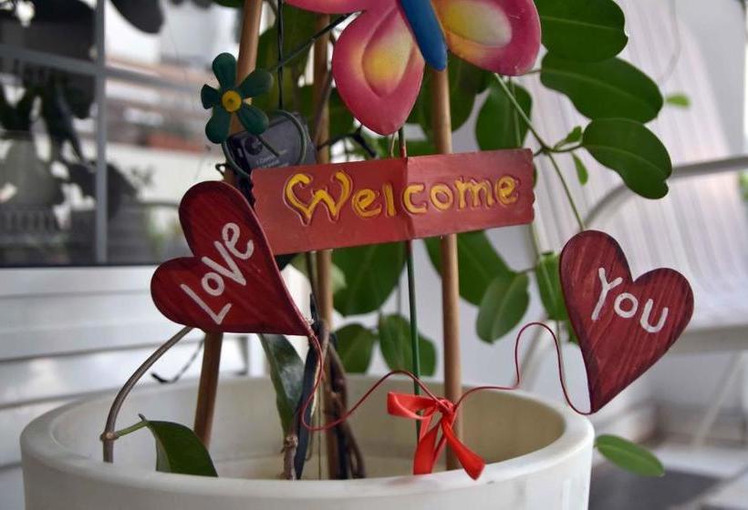 هتل Angela's Luxury Apartments