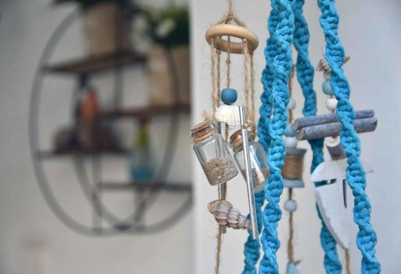 هتل Angela's Luxury Apartments