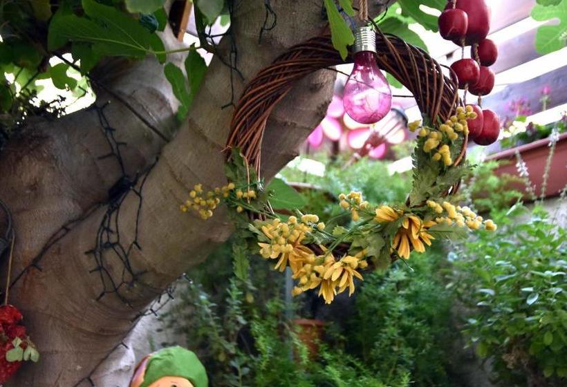 هتل Angela's Luxury Apartments