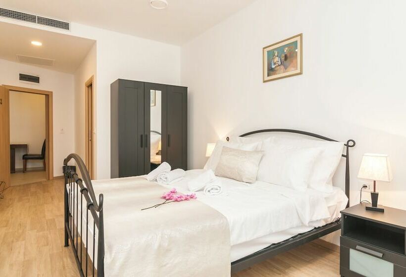 Szálloda Cafe Royal Rooms