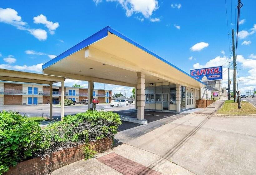 فندق Capitol Inn And Suites