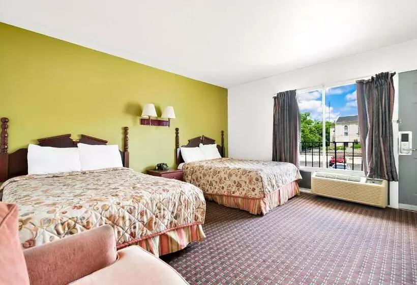 هتل Capitol Inn And Suites