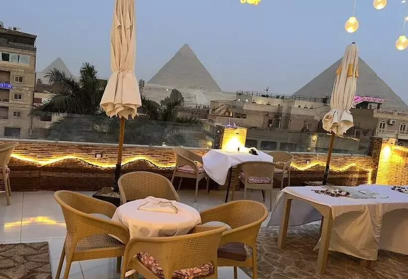 هتل Makadi Pyramids View