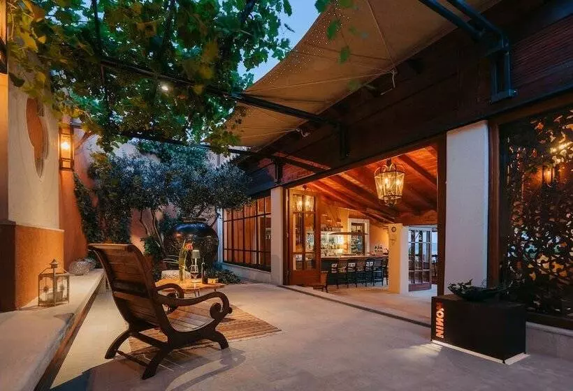 هتل Ninon Dubrovnik   Adults Only