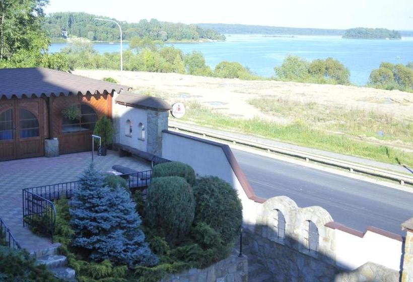 בית מלון כפרי Penzión Oravia