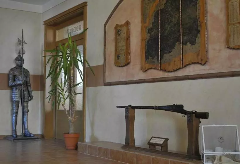 ホテル Penzión Oravia