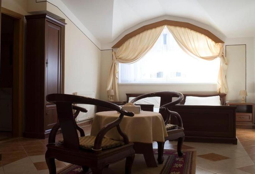 בית מלון כפרי Penzión Oravia