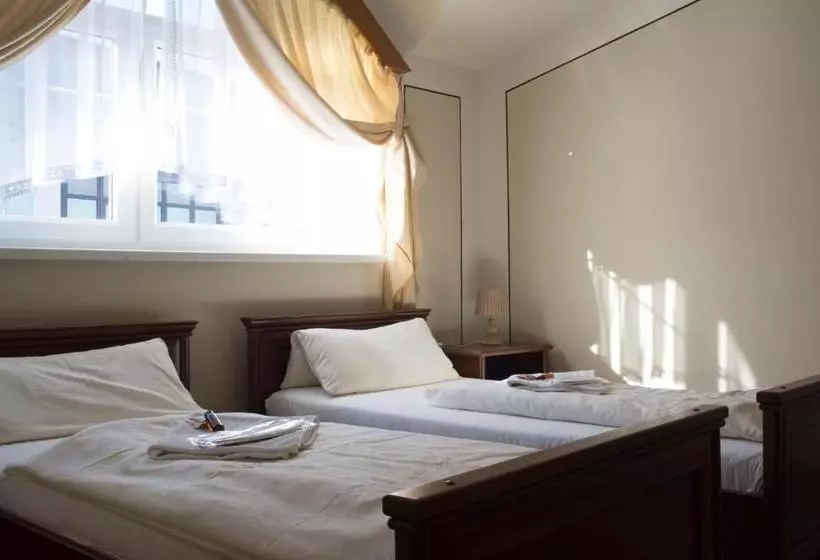 ホテル Penzión Oravia