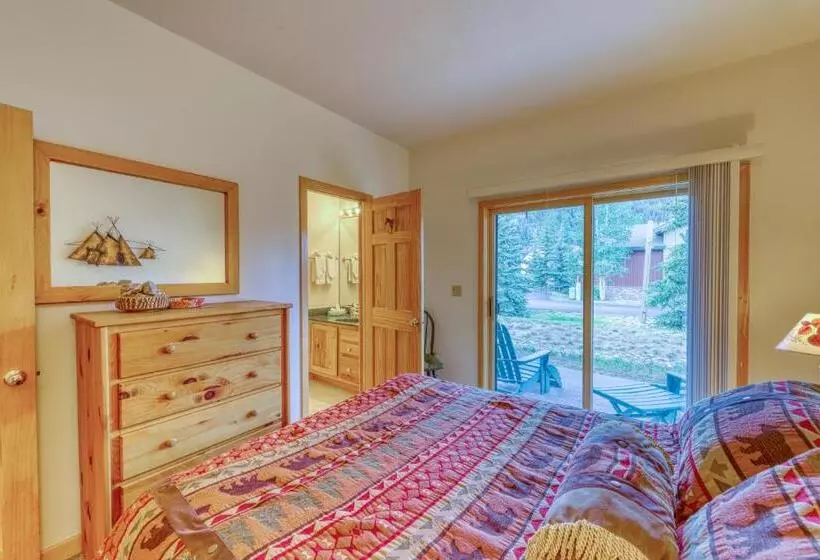 هتل Snake River Village 05