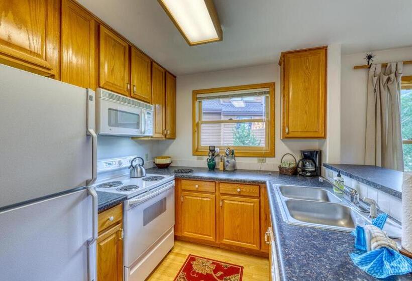 فندق Snake River Village 05