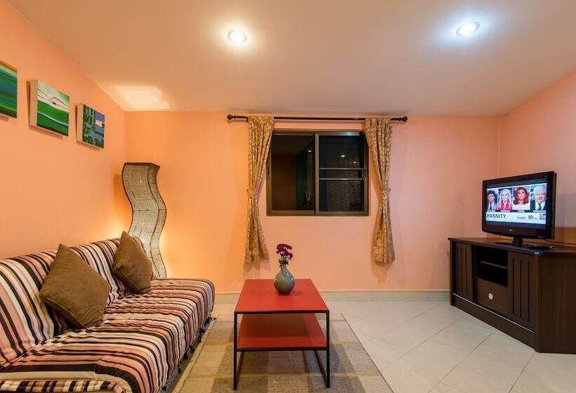 Hotel Tananza Resort And Homestay Phuket