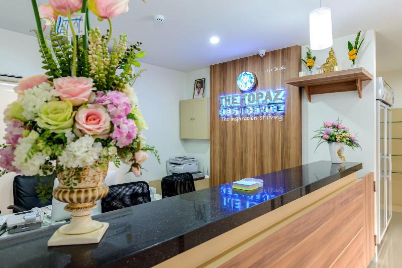 هتل The Topaz Residence Phuket Town