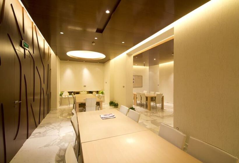 Hotel Tyms Residence（original Shama Xujiahui）