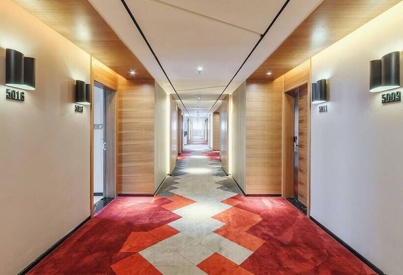 The Borrman Hotel Kunming Kmg