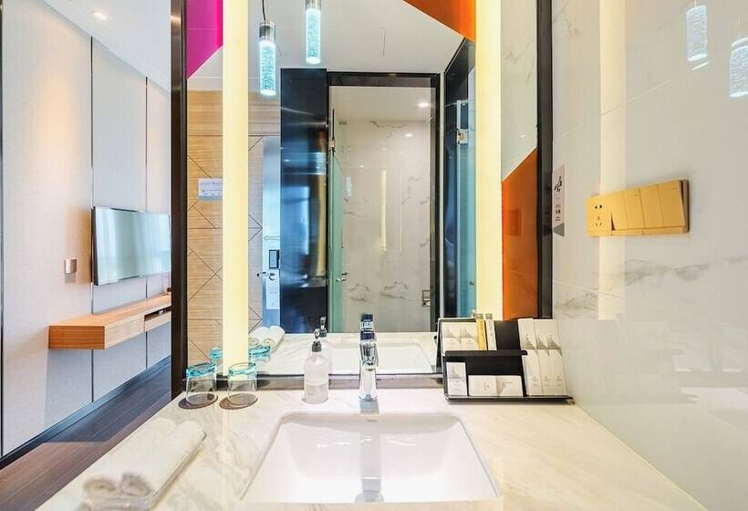 The Borrman Hotel Kunming Kmg