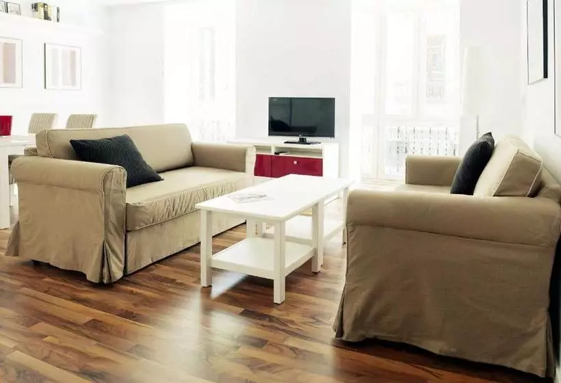 هتل Alhambra Slowhomes