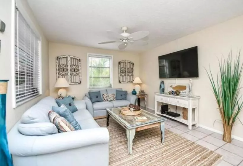 Hotelli Bianco Sands By Beachside Management