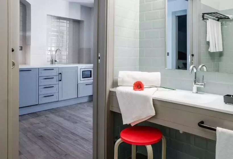 Hotelli Blue Windows House