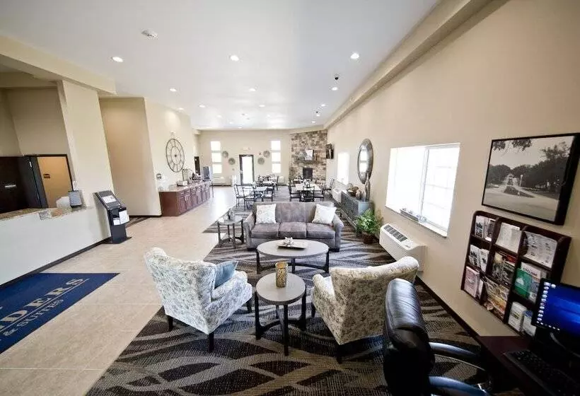 Hotelli Cobblestone Inn & Suites  Clarinda