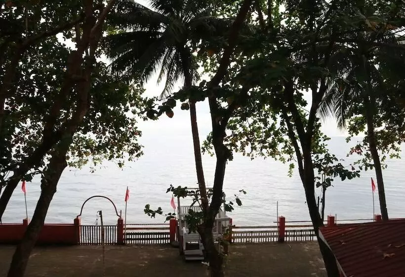 ホテル Coral Dive Resort