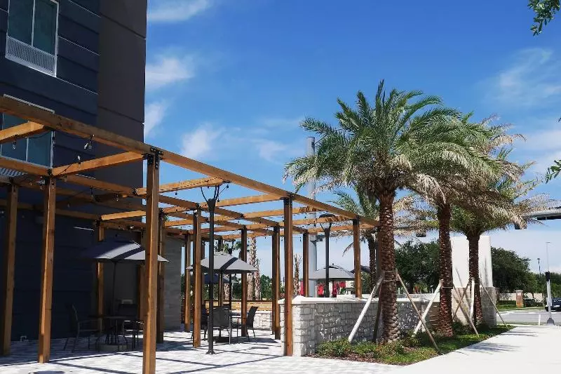 هتل Fairfield Inn & Suites By Marriott Melbourne Viera Town Center