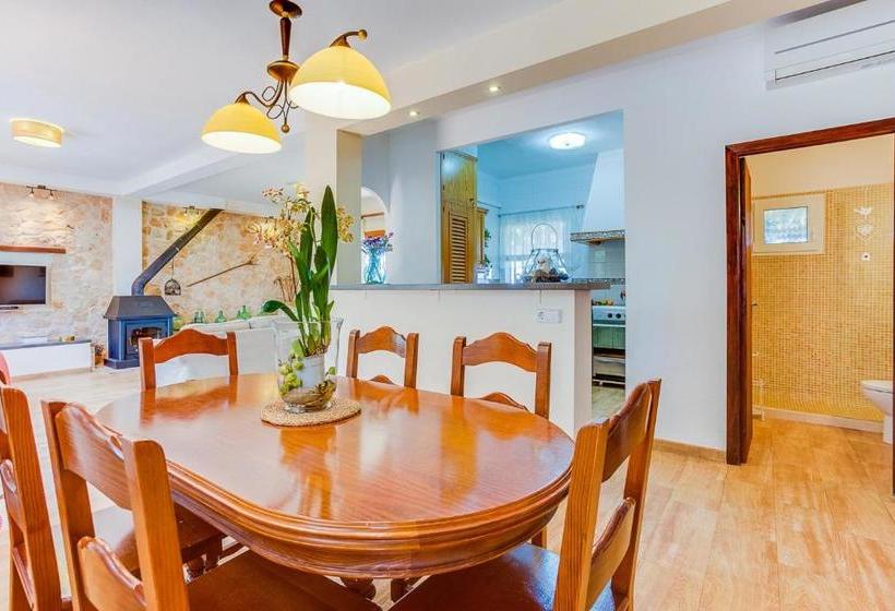 Отель Finca Can Tomeu