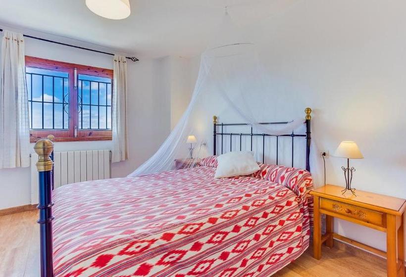 Отель Finca Can Tomeu