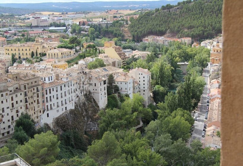 هتل Hospederia Seminario Conciliar De San Julián