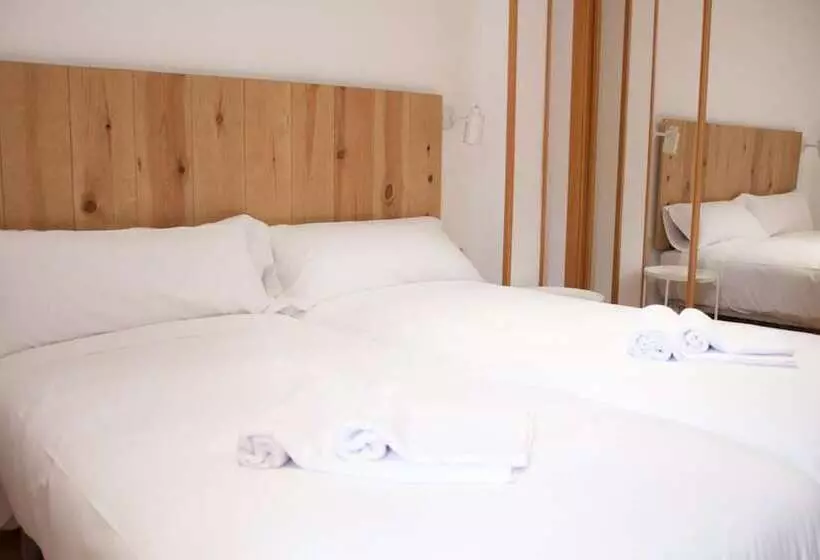 هتل Hostal Cuéntame Evolución Auto Check In