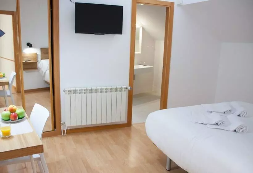 هتل Hostal Cuéntame Evolución Auto Check In