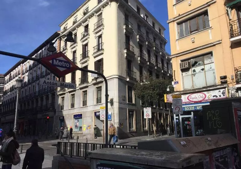 هتل Hostalin Madrid Atocha
