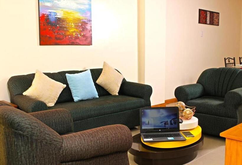 בית מלון כפרי Laciaville Resort And