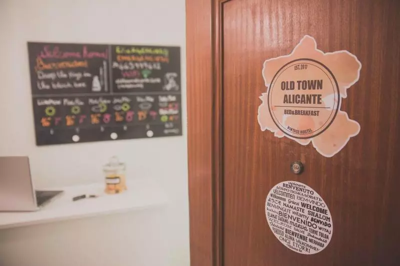 هتل Old Town Alicante