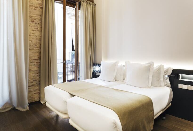 هتل One Shot Mercat 09