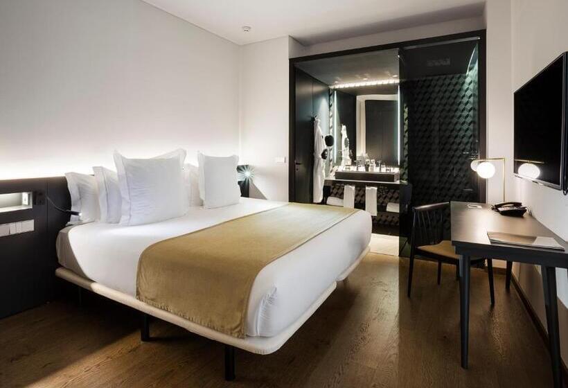 هتل One Shot Mercat 09